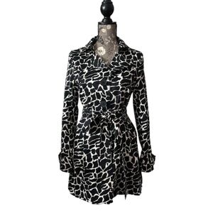 NWT Luii Women' S Black & White Monochrome Animal Print Trench Lined Coat/Jacket